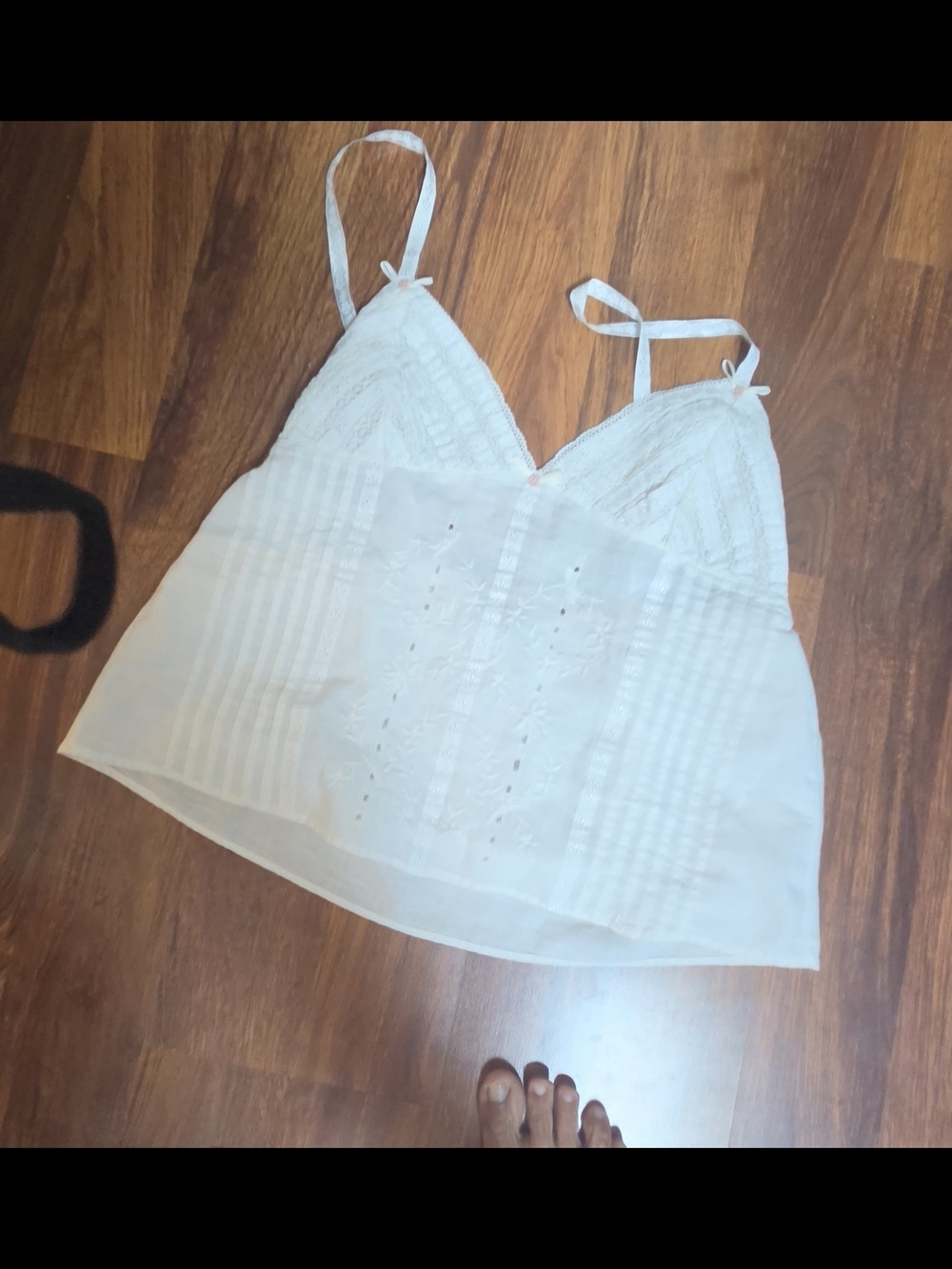 Zara Linnen Blend White Lace Trim V-Neck Cami Top